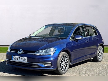 Used Volkswagen Golf 2017 for sale - 78293480: Photo