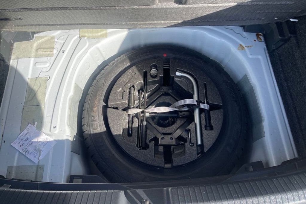 Used Volkswagen Polo 2019 for sale - 76039219: Photo 11