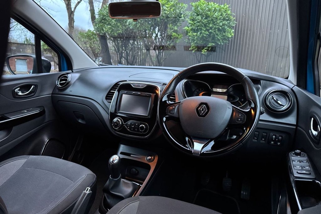 Used Renault Captur 2015 for sale - 76986428: Photo 15