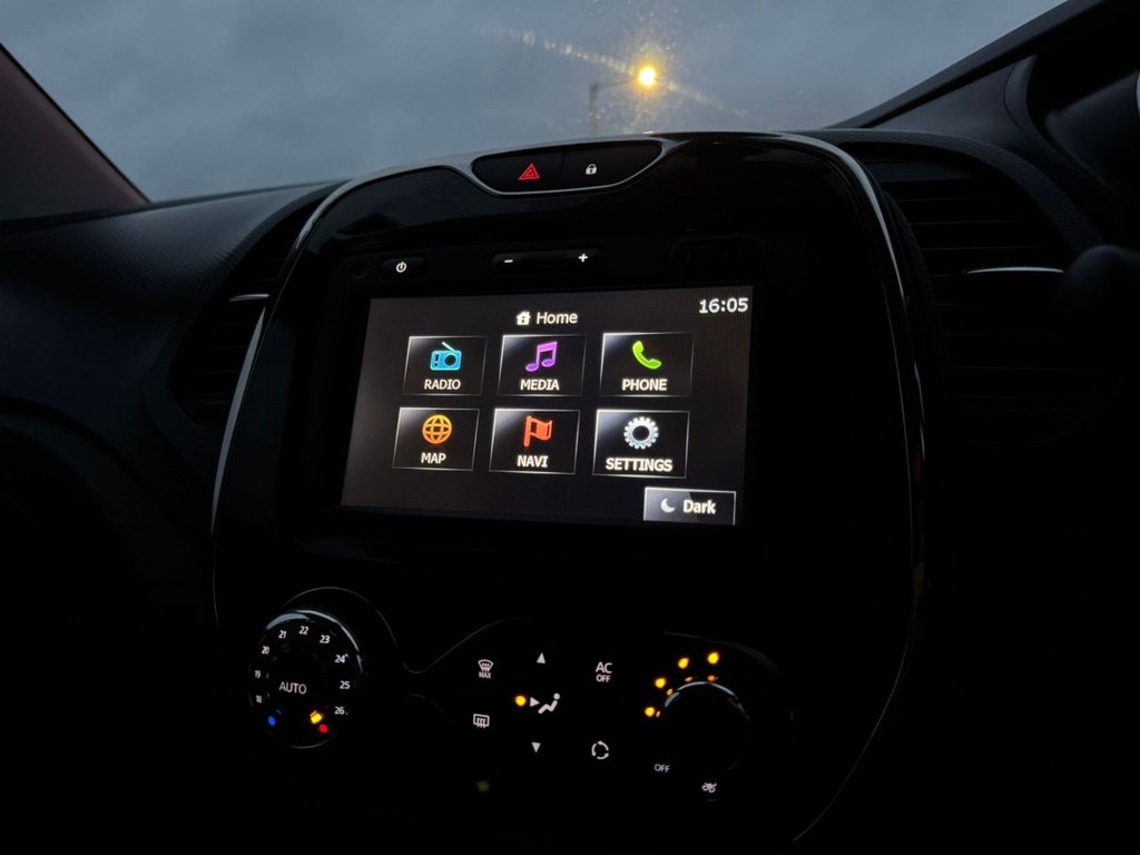 Used Renault Captur 2015 for sale - 76986428: Photo 19