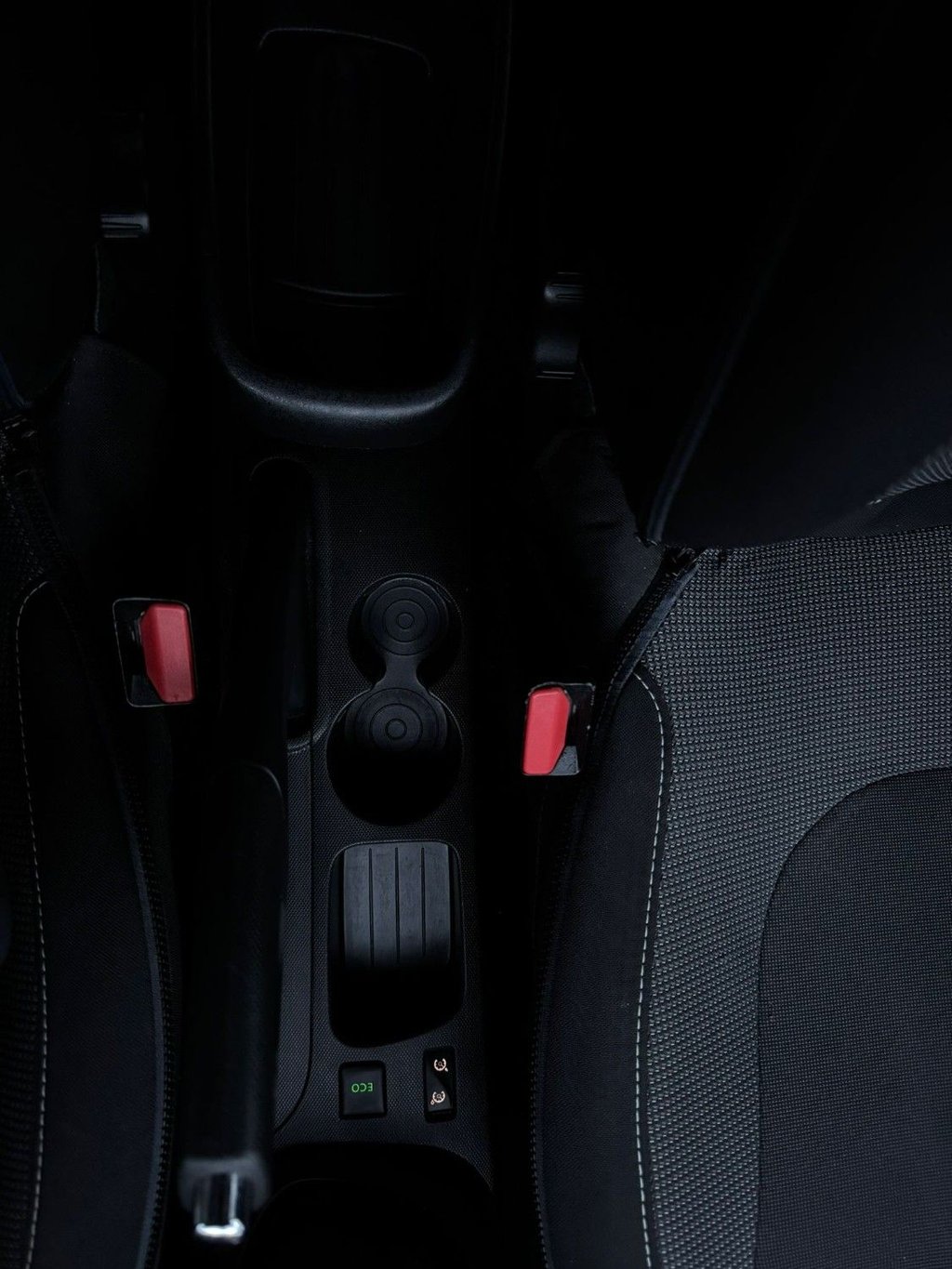 Used Renault Captur 2015 for sale - 76986428: Photo 35