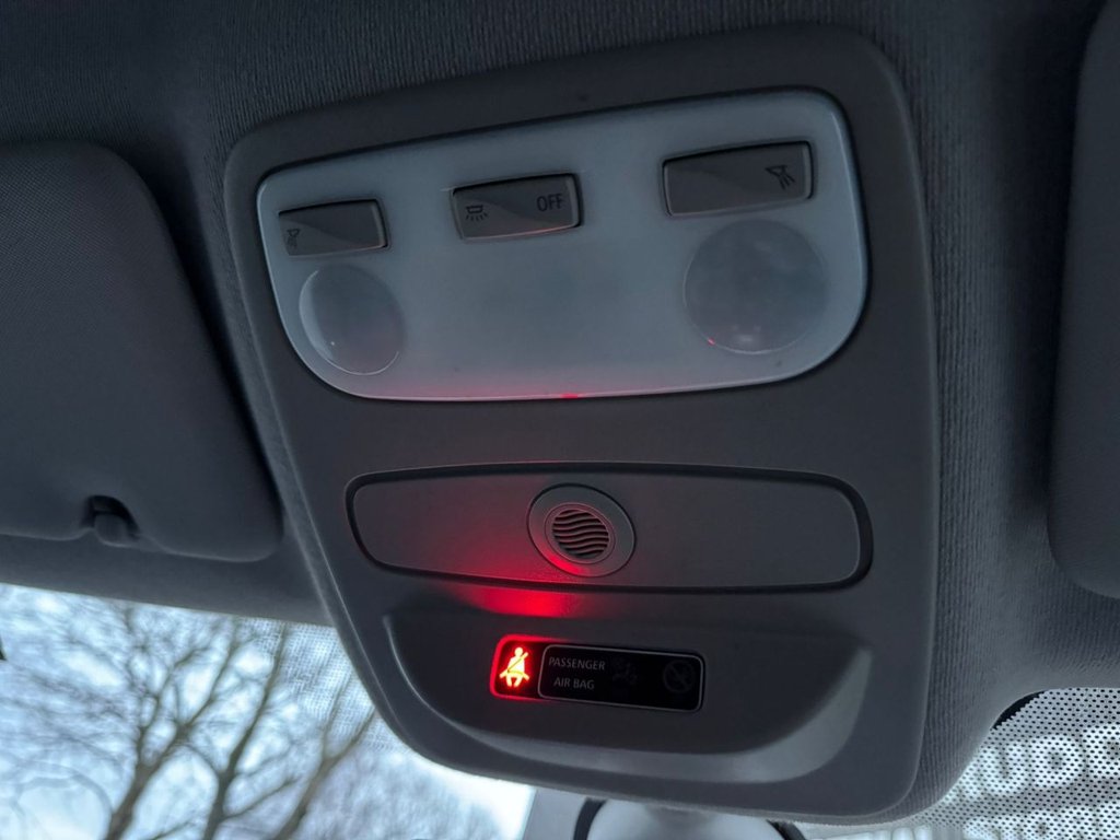 Used Renault Captur 2015 for sale - 76986428: Photo 36