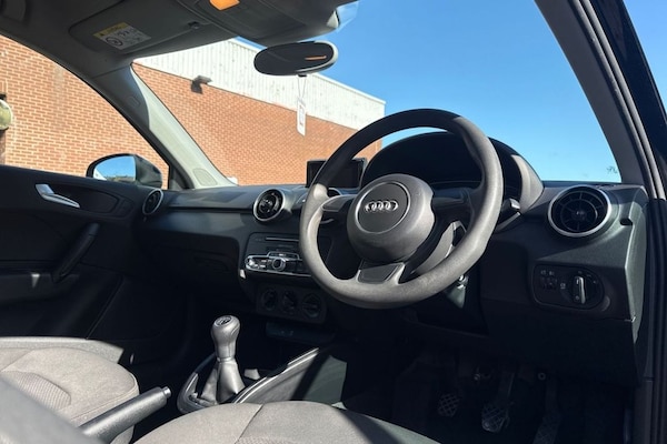 Used Audi A1 2016 for sale - 76105994: Photo 9