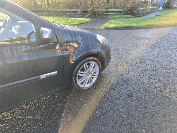 Used Renault Clio 2012 for sale - 76787498: Photo 17