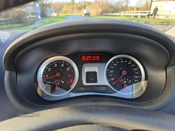 Used Renault Clio 2012 for sale - 76787498: Photo 22