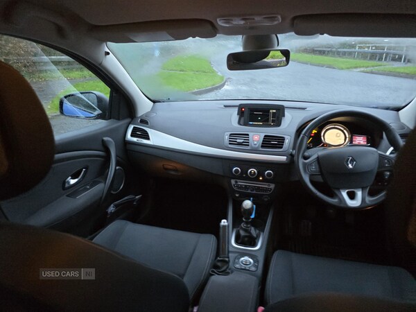 Used Renault Megane 2010 for sale - 76551413: Photo 24