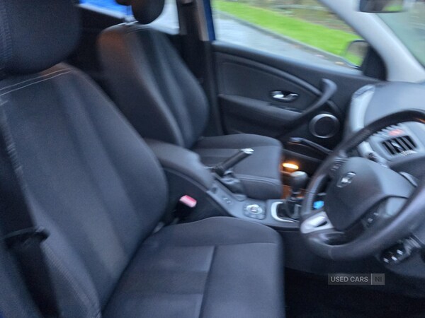 Used Renault Megane 2010 for sale - 76551413: Photo 26