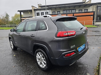 Used Jeep Cherokee 2015 for sale - 76419411: Photo