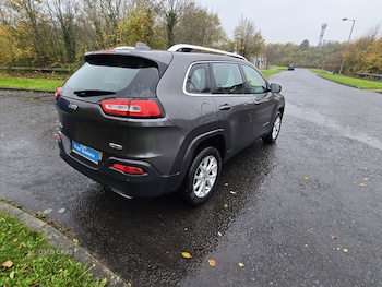 Used Jeep Cherokee 2015 for sale - 76419411: Photo