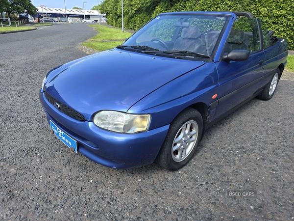 Used Ford Escort 1998 for sale - 76914154: Photo 8