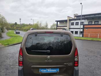 Used Peugeot Partner Tepee 2015 for sale - 74373134: Photo