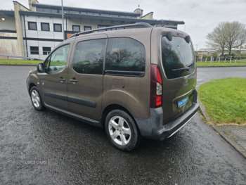 Used Peugeot Partner Tepee 2015 for sale - 74373134: Photo