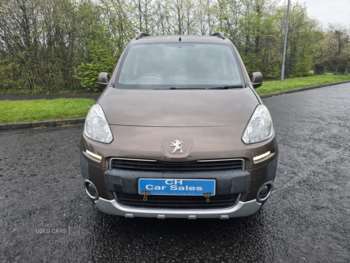 Used Peugeot Partner Tepee 2015 for sale - 74373134: Photo