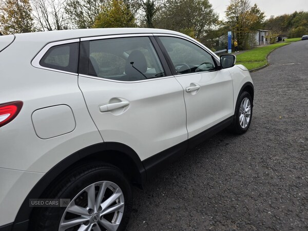 Used Nissan Qashqai 2017 for sale - 76389458: Photo 14