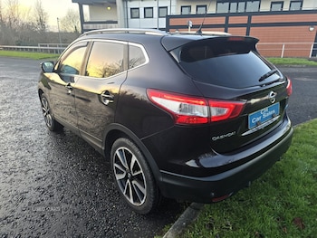 Used Nissan Qashqai 2015 for sale - 76998319: Photo