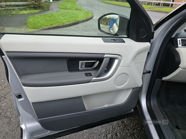 Used Land Rover Discovery Sport 2018 for sale - 77345995: Photo 30