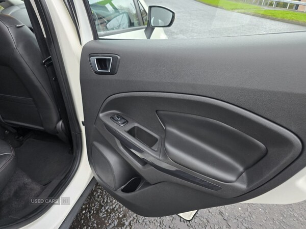 Used Ford Ecosport 2015 for sale - 76927231: Photo 24