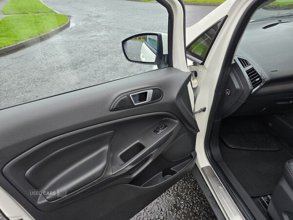 Used Ford Ecosport 2015 for sale - 76927231: Photo 26