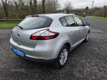 Used Renault Megane 2016 for sale - 76646630: Photo