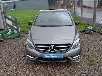 Used Mercedes-Benz B Class 2015 for sale - 79541106: Photo