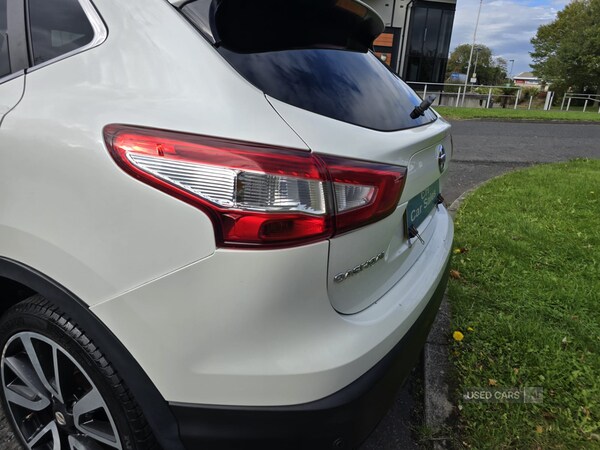 Used Nissan Qashqai 2014 for sale - 76175742: Photo 16