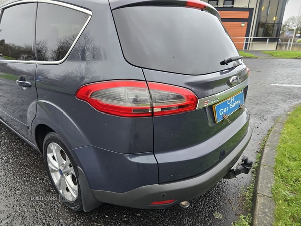 Used Ford S-Max 2013 for sale - 76965752: Photo 13