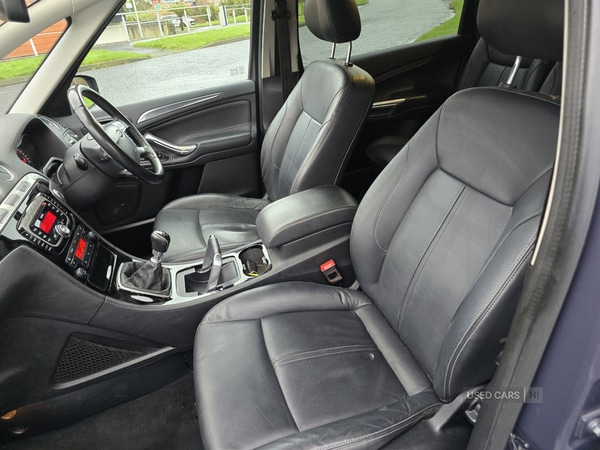 Used Ford S-Max 2013 for sale - 76965752: Photo 30