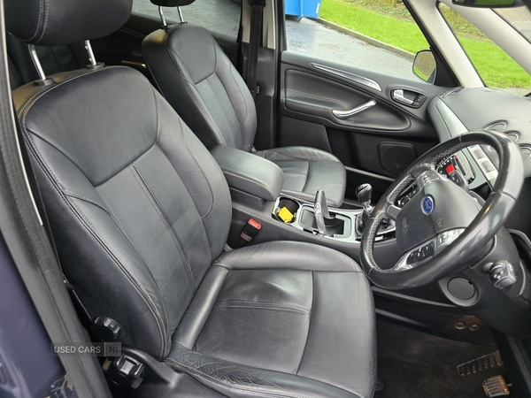 Used Ford S-Max 2013 for sale - 76965752: Photo 32