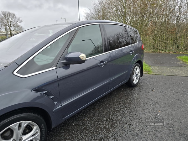 Used Ford S-Max 2013 for sale - 76965752: Photo 6