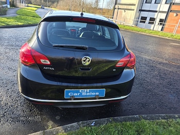 Used Vauxhall Astra 2014 for sale - 77192633: Photo