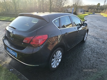 Used Vauxhall Astra 2014 for sale - 77192633: Photo