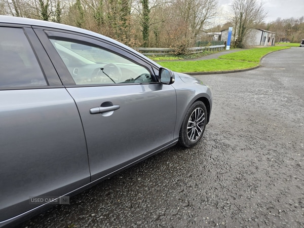 Used Volvo V40 2015 for sale - 77144941: Photo 13