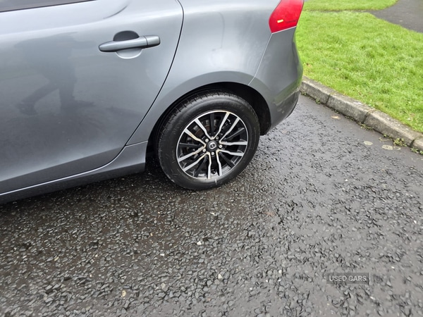 Used Volvo V40 2015 for sale - 77144941: Photo 26