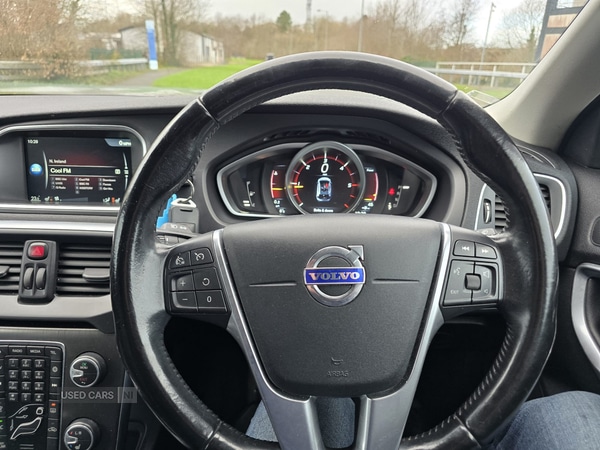 Used Volvo V40 2015 for sale - 77144941: Photo 35