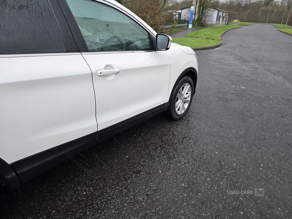 Used Nissan Qashqai 2014 for sale - 77306698: Photo 16