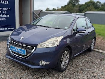 Used Peugeot 208 2013 for sale - 79861726: Photo