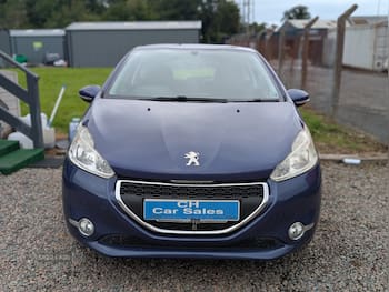 Used Peugeot 208 2013 for sale - 79861726: Photo