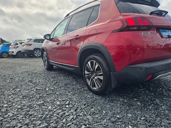 Used Peugeot 2008 2016 for sale - 79349872: Photo