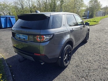 Used Land Rover Discovery Sport 2017 for sale - 78335751: Photo