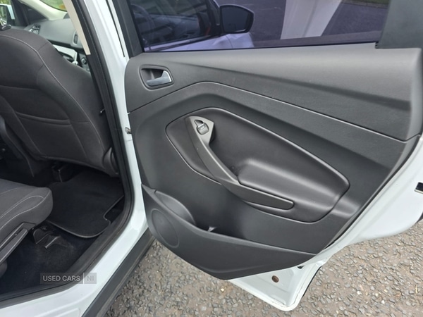 Used Ford Kuga 2015 for sale - 76240566: Photo 27