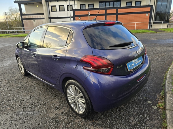 Used Peugeot 208 2016 for sale - 76634527: Photo 2