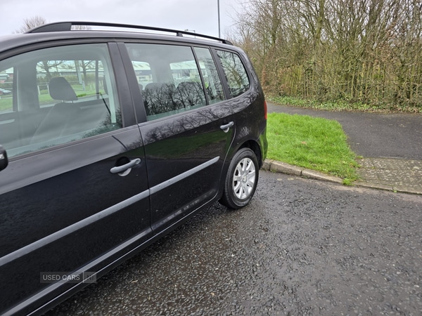 Used Volkswagen Touran 2011 for sale - 77705960: Photo 11