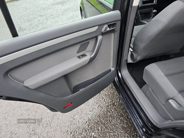 Used Volkswagen Touran 2011 for sale - 77705960: Photo 24