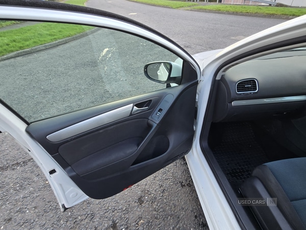 Used Volkswagen Golf 2012 for sale - 77551106: Photo 26