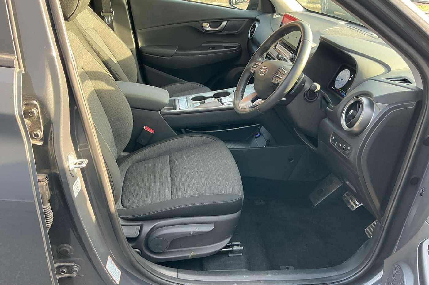 Used Hyundai KONA 2024 for sale - 76020932: Photo 8