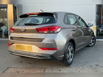 Used Hyundai i30 2022 for sale - 76781677: Photo