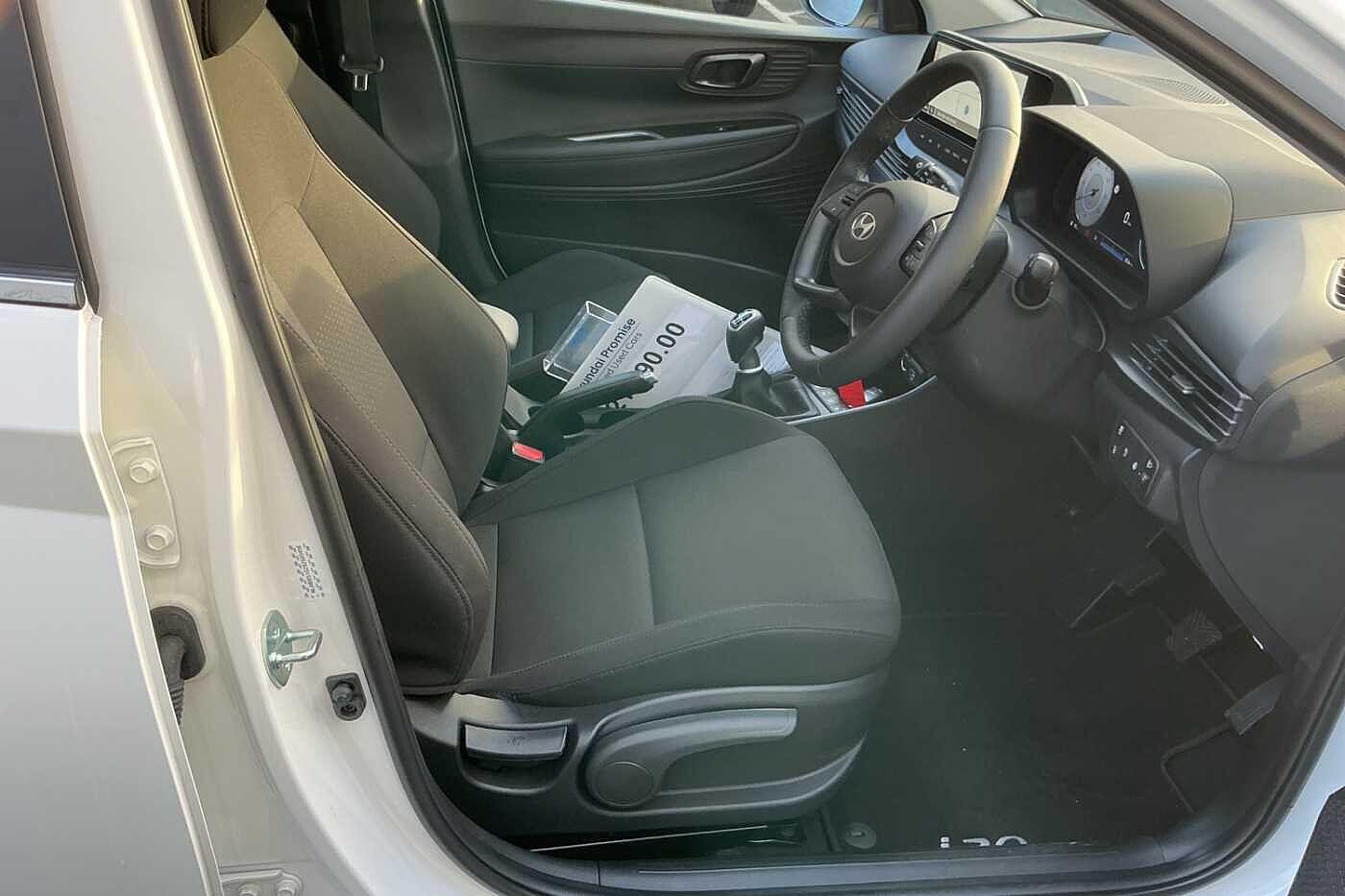 Used Hyundai i20 2025 for sale - 76612700: Photo 8