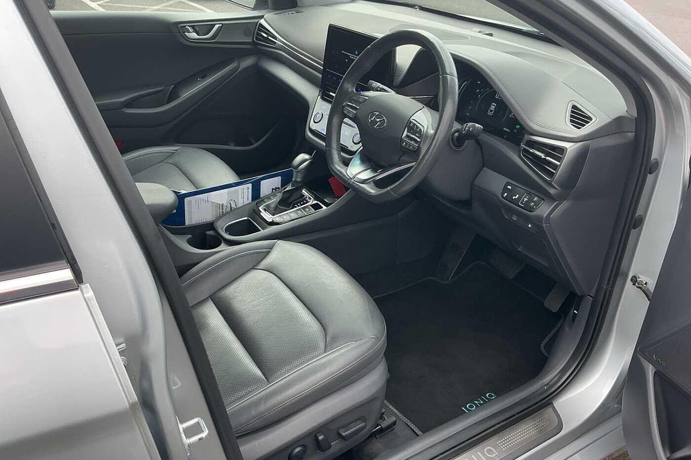 Used Hyundai IONIQ 2021 for sale - 76326138: Photo 4