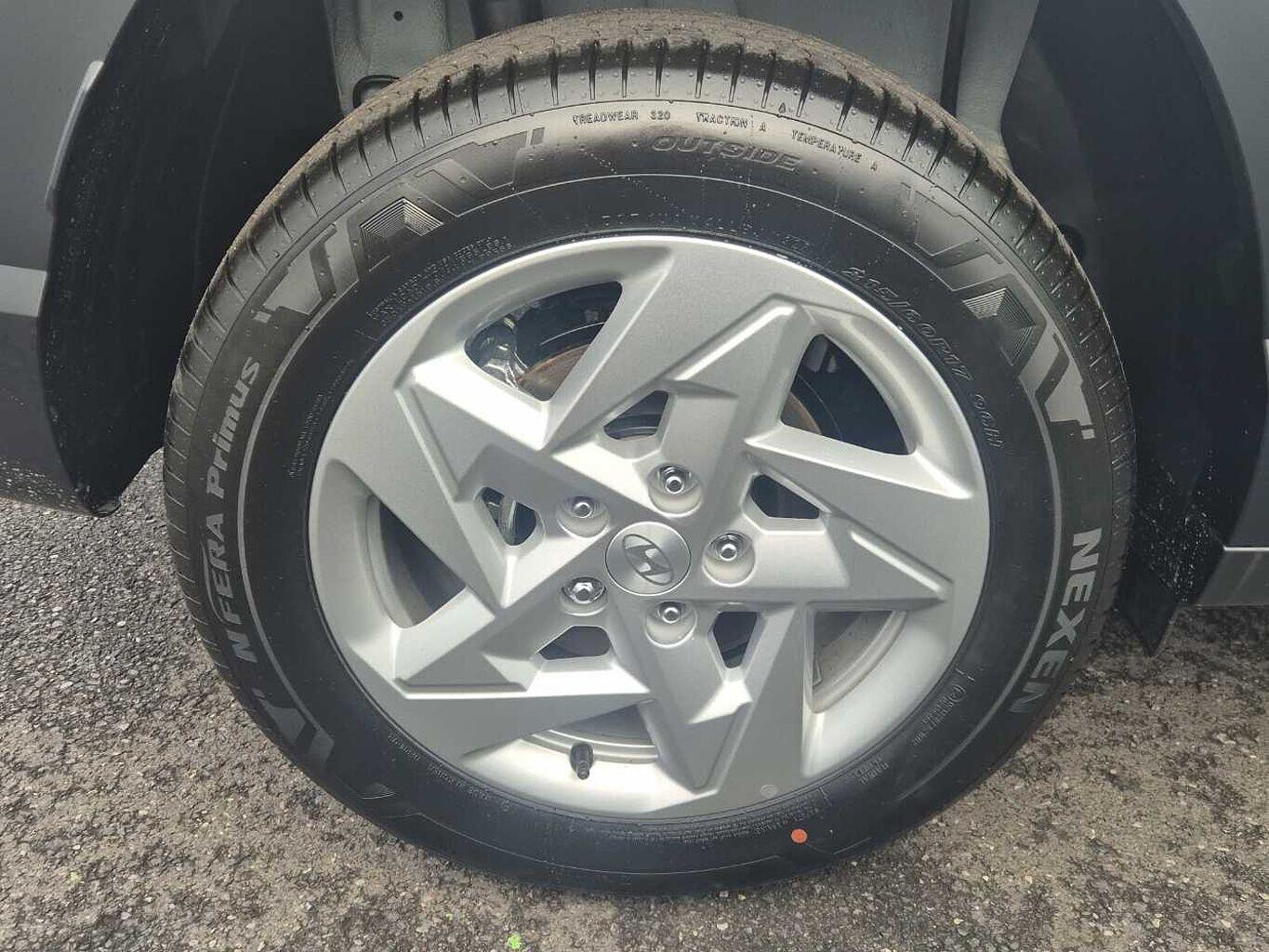 Used Hyundai KONA 2025 for sale - 76214554: Photo 5