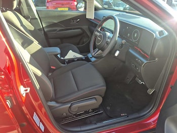 Used Hyundai KONA 2024 for sale - 76122741: Photo